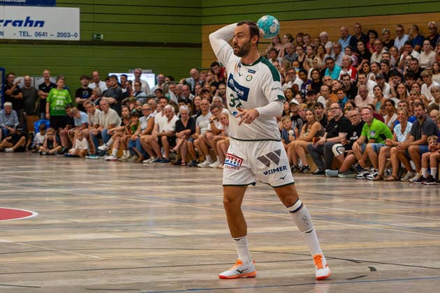 04.08.2026, xovx, Handball Lindencup, HSG Wetzlar - TV Hüttenberg Nikolaj Laesö (HSG Wetzlar), Freisteller Linden Stadthalle Hessen Deutschland (DE) *** August 4, 2026, xovx, Lindencup Handball, HSG Wetzlar vs. TV Hüttenberg, Nikolaj Laesö (HSG Wetzlar), cutout image, Linden Stadthalle, Hesse, Germany, DE