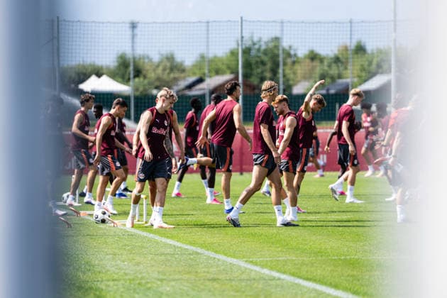 SOCCER - UEFA EL, RBS vs Pafos SALZBURG,AUSTRIA,05.AUG.26 - SOCCER - UEFA Europa League, qualification, Red Bull Salzburg vs Pafos FC, preview, training RBS. Image shows the team of Salzburg.  GEPAxpictures xJulioxArellano