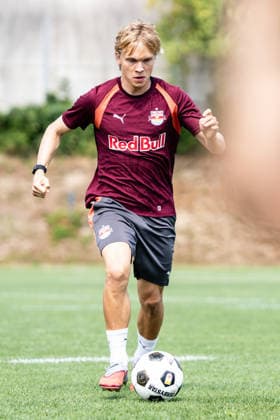SOCCER - UEFA EL, RBS vs Pafos SALZBURG,AUSTRIA,05.AUG.26 - SOCCER - UEFA Europa League, qualification, Red Bull Salzburg vs Pafos FC, preview, training RBS. Image shows Frans Kraetzig (RBS).  GEPAxpictures xJulioxArellano