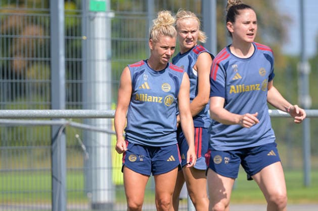 05.08.2026, München, Deutschland. Google Pixel Frauen-Bundesliga: Die FC Bayern Frauen absolvieren auf dem FC Bayern Campus eine Trainingseinheit zur Vorbereitung auf das Testspiel gegen Paris FC. Linda Dallmann (FC Bayern Frauen) *** August 5, 2026, Munich, Germany Google Pixel Women s Bundesliga The FC Bayern Women s team holds a training session at the FC Bayern Campus in preparation for their friendly match against Paris FC Linda Dallmann FC Bayern Women s Team