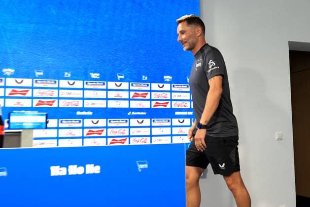 05.08.2026, DEU GER, Fussball , 2.Fussballbundesliga, Saison 2026 2027), Sportforum, Hertha BSC, Pressekonferenz Cheftrainer Stefan Leitl (Hertha BSC Berlin) 2. Liga: DFB DFL regulations prohibit any use of photographs as image sequences and or quasi-video) Berlin Sportforum Berlin Deutschland *** August 5, 2026, Germany, Soccer, 2. Bundesliga, 2026–2027 Season, Sportforum, Hertha BSC, Press Conference with Head Coach Stefan Leitl, Hertha BSC Berlin, 2nd Division, DFB and DFL regulations prohibit any use of photographs as image sequences and or quasi-video, Berlin Sportforum, Berlin, Germany Copyright: xNordphotox xEnglerx