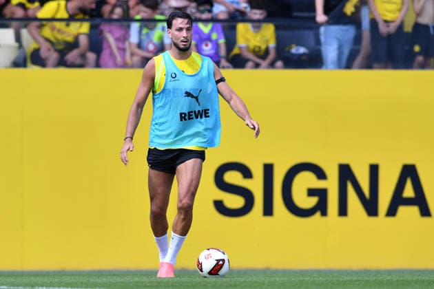 Fußball 1. Bundesliga Training Borussia Dortmund am 05.08.2026 auf dem Trainingsgelände Hohenbuschei in Dortmund Ramy Bensebaini ( Dortmund ) *** Soccer, Bundesliga 1: Borussia Dortmund training session on August 5, 2026, at the Hohenbuschei training facility in Dortmund. Ramy Bensebaini, Dortmund xRx