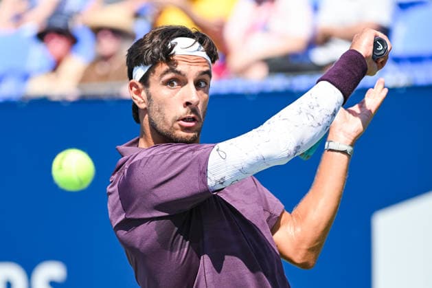MONTREAL, QC - AUGUST 05: Lorenzo Musetti (ITA) returns the ball during a second round match at National Bank Open on August 05, 2026 at IGA Stadium in Montreal, QC (Photo by David Kirouac Icon Sportswire) TENNIS: AUG 05 National Bank Open EDITORIAL USE ONLY Icon26080500926