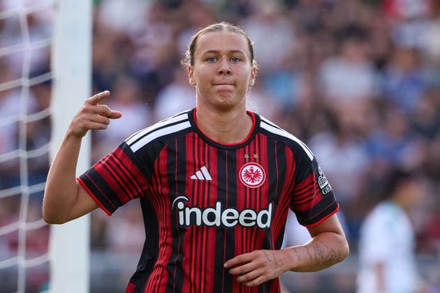 Frankfurt am Main, Germany - August 2026: Larrissa Muehlhaus (Eintracht Frankfurt) celebrate the goal to 2:0 during the second Qualifying Round Match Eintracht Frankfurt and Omonia Nicosia - Semi-finals of the UEFA Womens LP Mini Tournament at Stadium am Bretanobad in Frankfurt am Main, Germany *** Frankfurt am Main, Germany, August 2026 Larrissa Muehlhaus Eintracht Frankfurt celebrates the goal that made the score 2–0 during the second qualifying round match between Eintracht Frankfurt and Omonia Nicosia in the semifinals of the UEFA Women s LP Mini Tournament at Stadium am Bretanobad in Frankfurt am Main, Germany Copyright: HMBxMedia JoaquimxFerreira