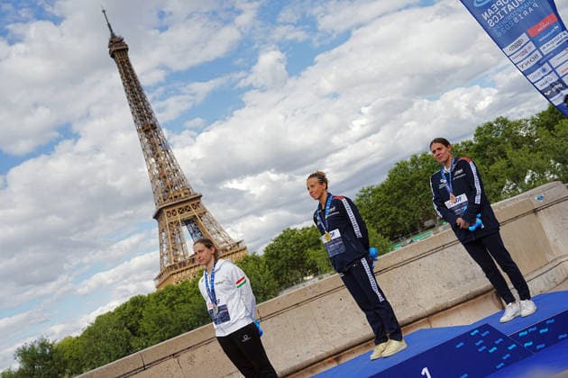 Open Water, Women s 5km, Barbara POZZOBON and Ginevra TADDEUCCI from Italy,Viktoria MIHALYVARI FARKAS from Hungary ,bronze , gold and silver medal at the European Aquatics Championships Paris 2026, Paris, August 05, 2026 .  Copyright: xGianxMattiaxD Alberto LaPressex