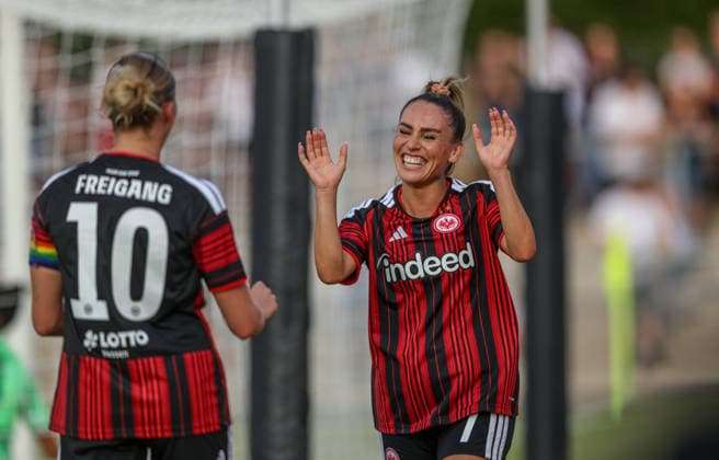 GER, Frankfurt, Eintracht Frankfurt vs AC Omonia Nikosia, UEFA Womens Champions League, Fussball, UEFA, Spielzeit 2026 2027, Stadion am Brentanobad, Qualifikation, Halbfinale im Bild: Ereleta Memeti (Eintracht Frankfurt Frauen 7) erzielt das Tor zum 3:0, Tor, Jubel und Freude, Emotionen DFB DFL REGULATIONS PROHIBIT ANY USE OF PHOTOGRAPHS AS IMAGE SEQUENCES AND OR QUASI-VIDEO, 05.08.2026 *** GER, Frankfurt, Eintracht Frankfurt vs. AC Omonia Nicosia, UEFA Women s Champions League, Soccer, UEFA, 2026–2027 Season, Brentanobad Stadium, Qualifying Round, Semifinal: Ereleta Memeti of Eintracht Frankfurt Women’s Team scores the goal to make it 3–0, Goal, celebration and joy, emotions. DFB and DFL regulations prohibit any use of photographs as image sequences and or quasi-video. August 5, 2026 Copyright: HMBxMedia HendrikxHamelau