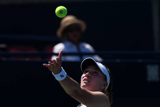 National Bank Open 2026 - Day 5 TORONTO, CANADA - AUGUST 5 : Elena Rybakina of Kazakhstan in action against Daria Kasatkina of Australia in the round of 64 during the WTA, Tennis Damen 1000 National Bank Open in Toronto, Ontario, Canada on August 5, 2026. Mert Alper Dervis Anadolu Ontario Canada. Editorial use only. Please get in touch for any other usage.  Copyright: x2026xAnadoluxMertxAlperxDervisx