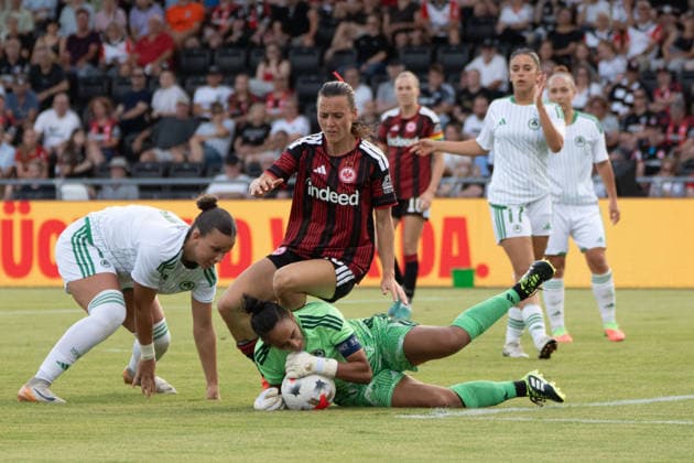 05.08.2026, xhfmx, Fussball CLQ HF 2. Qualirunde, Eintracht Frankfurt - Omonia Nicosia v.l. Hayley Raso (Eintracht Frankfurt, 16), Constantina Kouzali (Omonia Nikosia, 1) (DFL DFB REGULATIONS PROHIBIT ANY USE OF PHOTOGRAPHS as IMAGE SEQUENCES and or QUASI-VIDEO) Frankfurt *** August 5, 2026, xhfmx, Soccer CLQ HF 2 Qualifying Round, Eintracht Frankfurt vs. Omonia Nicosia, Hayley Raso (Eintracht Frankfurt), 16, Constantina Kouzali (Omonia Nicosia), 1 DFL and DFB regulations prohibit any use of photographs as image sequences and or quasi-video in Frankfurt