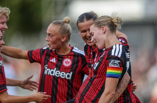 GER, Frankfurt, Eintracht Frankfurt vs AC Omonia Nikosia, UEFA Womens Champions League, Fussball, UEFA, Spielzeit 2026 2027, Stadion am Brentanobad, Qualifikation, Halbfinale im Bild: Larissa Mühlhaus (Eintracht Frankfurt Frauen 19), Laura Freigang (Eintracht Frankfurt Frauen 10), Tor, Jubel und Freude, Emotionen DFB DFL REGULATIONS PROHIBIT ANY USE OF PHOTOGRAPHS AS IMAGE SEQUENCES AND OR QUASI-VIDEO, 05.08.2026 *** GER, Frankfurt, Eintracht Frankfurt vs. AC Omonia Nicosia, UEFA Women s Champions League, Soccer, UEFA, 2026–2027 Season, Brentanobad Stadium, Qualifying Round, Semifinals in Pictures: Larissa Mühlhaus (Eintracht Frankfurt Women, No. 19), Laura Freigang (Eintracht Frankfurt Women, No. 10), Goal, Celebration and Joy, Emotions. DFB and DFL regulations prohibit any use of photographs as image sequences and or quasi-video. May 8, 2026 Copyright: HMBxMedia HendrikxHamelau
