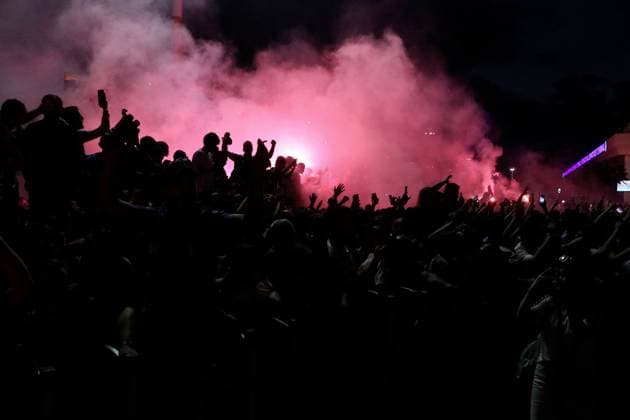Egyptian footballer Mohamed Salah arrives in Trabzon, Turkiye TRABZON, TURKIYE - AUGUST 5: Trabzonspor supporters welcome Egyptian footballer Mohamed Salah with flares and chants upon his arrival at Trabzon Airport in Trabzon, Turkiye, on August 5, 2026. Seyit Ahmet Eksik Anadolu Trabzon Turkey. Editorial use only. Please get in touch for any other usage.  Copyright: x2026xAnadoluxSeyitxAhmetxEksikx