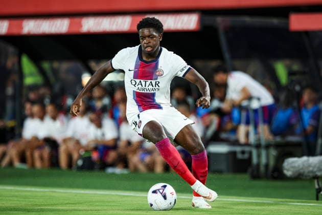 Quentin Ndjantou (PSG Paris Saint-Germain) controls the ball during the during the pre-season friendly match between RCD Mallorca and Paris Saint-Germain at Estadi Son Moix on August 5, 2026 in Palma de Mallorca, Spain. (Photo by Xavi Bonilla DeFodi Images) - *** Quentin Ndjantou of PSG (Paris Saint-Germain) controls the ball during the preseason friendly match between RCD Mallorca and Paris Saint-Germain at Estadi Son Moix on August 5, 2026, in Palma de Mallorca, Spain. Photo by Xavi Bonilla, DeFodi Images