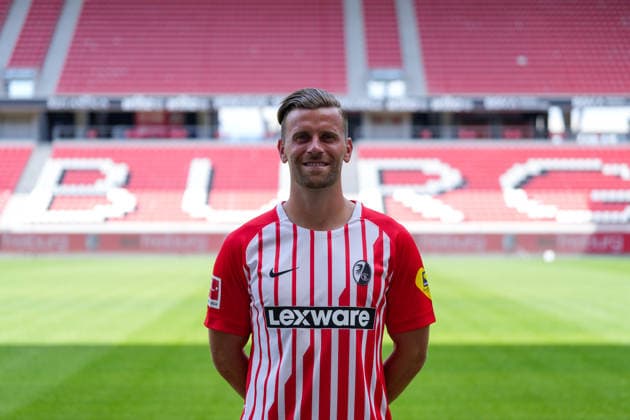 Lucas Höler Lucas Hoeler (SC Freiburg, 09); SC Freiburg; 1.BL, Bundesliga, Porträttermin 2026 2027 Freiburg Europa-Park Stadion Baden-Wuerttemberg Deutschland *** Lucas Höler Lucas Hoeler SC Freiburg, 09 SC Freiburg 1 BL, Bundesliga, Photo Shoot 2026 2027 Freiburg Europa-Park Stadium Baden-Württemberg Germany Copyright: AA_STEINSIEK.CH