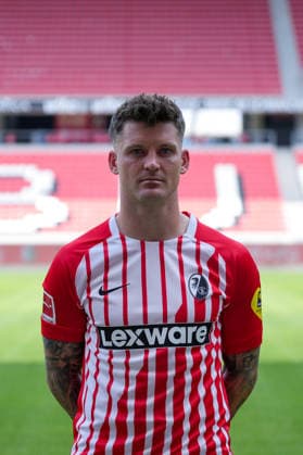 Lukas Kübler Lukas Kuebler (SC Freiburg, 17); SC Freiburg; 1.BL, Bundesliga, Porträttermin 2026 2027 Freiburg Europa-Park Stadion Baden-Wuerttemberg Deutschland *** Lukas Kübler Lukas Kuebler SC Freiburg, 17 SC Freiburg 1 BL, Bundesliga, Photo Shoot 2026 2027 Freiburg Europa-Park Stadium Baden-Württemberg Germany Copyright: AA_STEINSIEK.CH