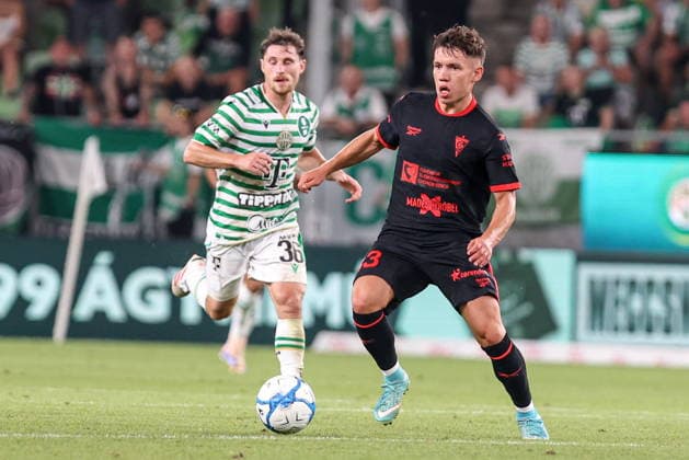 05.08.2026, Budapeszt Liga Europy UEFA sezon 2026 27 runda III kwalifikacji, Ferencvaros Budapest - Gornik Zabrze - UEFA Europa League football Match season 2026 27 round III qualification Ferencvaros Budapeszt - Gornik Zabrze Nz. Gabi Kanichowsky Maksym Khlan Fot. Michal Chwieduk Arena Akcji NEWSPIX.PL --- newspix.pl 