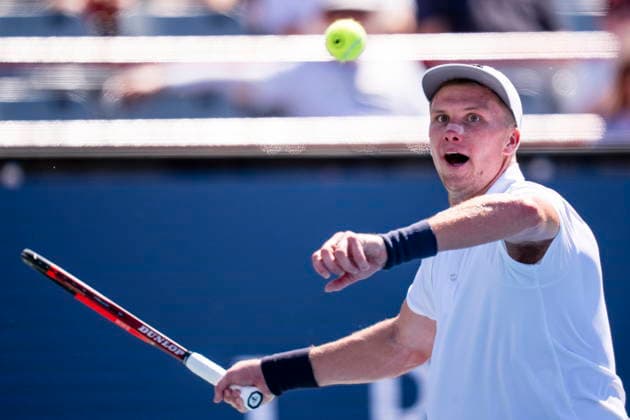 August 5, 2026, Montreal, Pq, Canada: Jenson Brooksby of USAÃ‚ returns the ball to Ben Shelton of USAÃ‚ on day four of the National Bank Open tennis tournament in Montreal on Wednesday, August 5, 2026. Canada News - August 5, 2026  - ZUMAc35_ 20260805_zaf_c35_079 Copyright: xChristopherxKatsarovx