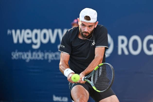MONTREAL, QC - AUGUST 05: Jacob Fearnley (GBR) returns the ball during a second round match at National Bank Open on August 05, 2026 at IGA Stadium in Montreal, QC (Photo by David Kirouac Icon Sportswire) TENNIS: AUG 05 National Bank Open EDITORIAL USE ONLY Icon26080510726