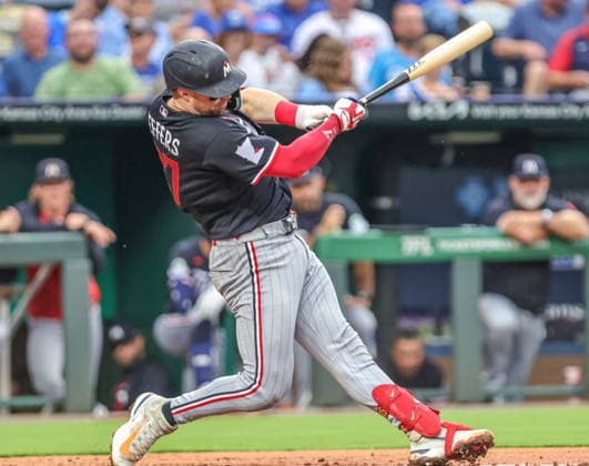 AUG 05, 2026: Minnesota Twins catcher Ryan Jeffers (27) at bat in the 3rd inning against the Kansas City Royals at Kauffman Stadium Kansas City, MO. CSM Kansas City United States - ZUMAc04_ 20260805_zma_c04_014 Copyright: xRomanxPunox