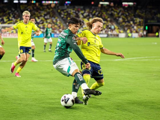 Leagues Cup 2026: Leon Vs Nashville SC AUG 05 August 5, 2026: Nashville SC midfielder Charles Brunet (12) tackles Club Leon defender Ivan Moreno (7) during a Leagues Cup match between Leon and Nashville SC at Geodis Park in Nashville, TN. Stephen Furst CSM (Credit Image: Â Stephen Furst Cal Media) Nashville Tn United States of America EDITORIAL USE ONLY Copyright: xx ZUMA-20260805_zma_c04_065.jpg StephenxFurstx csmphotothree508985