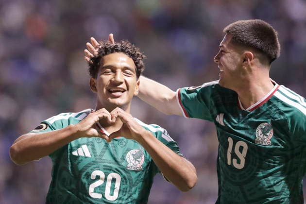 CONCACAF U-20 Championship - Mexico vs Panama Diego Ramirez (L) of Mexico celebrates a goal during a CONCACAF U-20 Championship match between Mexico and Panama at Cuauhtemoc Stadium in Puebla, Mexico, 05 August 2026. Puebla Mexico  Copyright: xHildaxRiosx