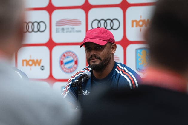 August 6, 2026, Hong Kong, China: Vincent Kampany of FC Bayern Munich during Audi Football Summit 2026 FC Bayern Munich press conference, PK, Pressekonferenz at Kai Tak Stadium in Hong Kong on August 6, 2026. Hong Kong China - ZUMAn333 20260806_znp_n333_013 Copyright: xKaxLokxNgx