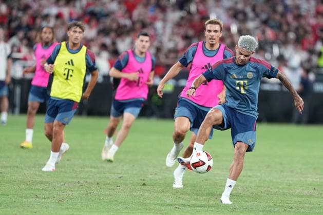 Audi Football Summit 2026: FC Bayern Munich - Open Training Luis Diaz of FC Bayern Munich during a Open Training of Audi Football Summit 2026 on August 6, 2026 in Hong Kong. (Photo by Ellan Mad Nexpher Images) Hong Kong