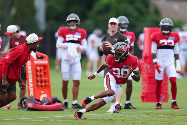 August 6, 2026: Tampa Bay Buccaneers cornerback Damarion Williams (28) during training camp at AdventHeath Training Center in Tampa, FL. Taylor McFee CSM NFL, American Football Herren, USA 2026: Tampa Bay Buccaneers Training Camp AUG 31  - ZUMAc04_ 20260806_zma_c04_014 Copyright: xTaylorxMcfeex