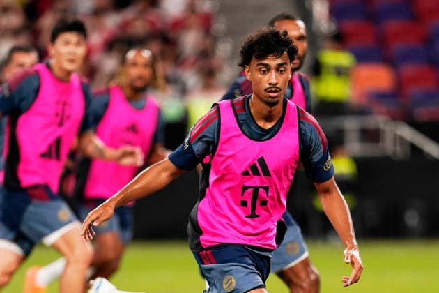 HONGKONG-SOCCER FOOTBALL-FEST Nathaniel Brown of FC Bayern Munich during open training at Kai Tan Stadium during the Audi Football Summit 2026 in Hong Kong, August 6, 2026. NEXPHER Vernon Yuen HONG KONG