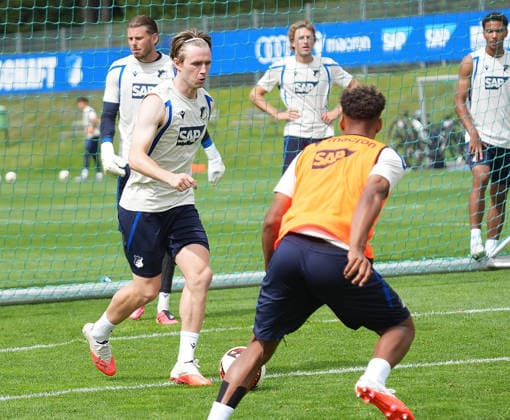 06.08.2026, Stadion Seefeld, Seefeld, Trainingslager TSG Hoffenheim in Seefeld 2026 , Patrick Wimmer (Hoffenheim) (Photo by Hasan Bratic DeFodi Images) - *** August 6, 2026, Seefeld Stadium, Seefeld, TSG Hoffenheim Training Camp in Seefeld 2026, Patrick Wimmer (Hoffenheim). Photo by Hasan Bratic, DeFodi Images