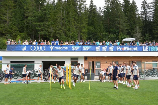 06.08.2026, Stadion Seefeld, Seefeld, Trainingslager TSG Hoffenheim in Seefeld 2026 , Die Hoffenheimer Mannschaft trainiert in Seefeld. (Photo by Hasan Bratic DeFodi Images) - *** August 6, 2026, Seefeld Stadium, Seefeld, TSG Hoffenheim Training Camp in Seefeld 2026, The Hoffenheim team trains in Seefeld. Photo by Hasan Bratic, DeFodi Images