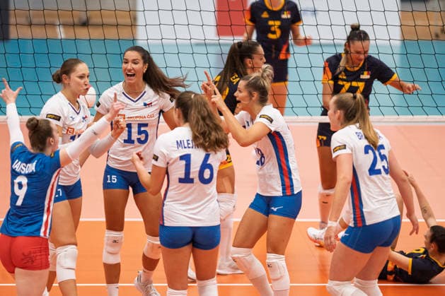 Czech volleyball players react during the women s volleyball friendly match between Czech Republic and Romania prior to Women s European Volleyball Championship 2026, on August 6, 2026, in Tabor, Czech Republic. (CTKxPhoto VaclavxPancer) CTKPhotoP2026080606016  CTKPhotoP2026080606016