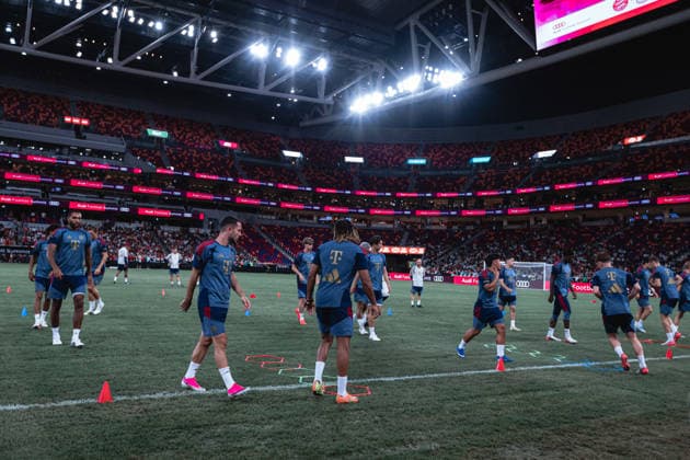 August 6, 2026, Hong Kong, China: FC Bayern Munich team in action during Audi Football Summit 2026 FC Bayern Munich open training at Kai Tak Stadium in Hong Kong on August 6, 2026. Audi Football Summit 2026 FC Bayern Munich Open Training  - ZUMAn333 20260806_znp_n333_017 Copyright: xKaxLokxNgx