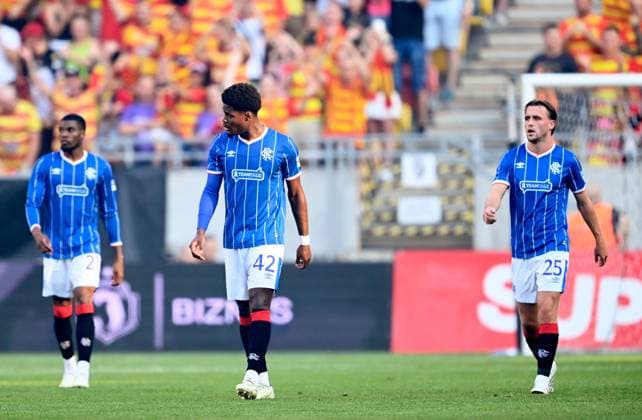 Tochi Chukwuani of Rangers and team mates after conceding a goal. Jagiellonia Bialystok v Rangers, UEFA Europa League, 3rd Qualifying Round, Football, Chorten Arena, Biaystok, Poland - 06 Aug 2026Bialystok Chorten Arena Scotland Portugal  Copyright: xAdamxNurkiewicz Shutterstockx 17050170ac