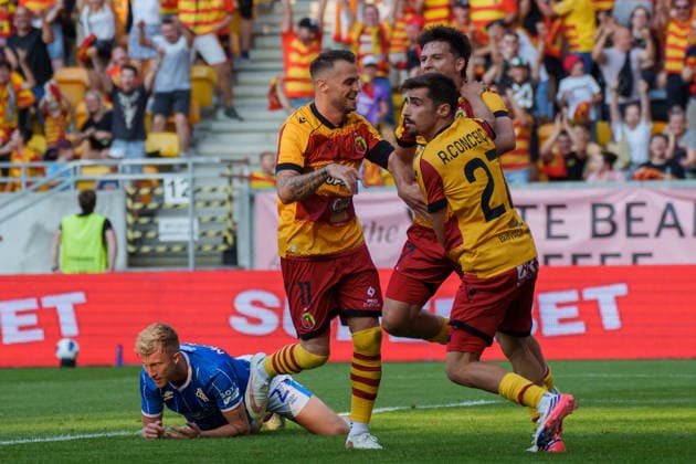 Kajetan Szmyt, Rodrigo Conceicao and Jesus Imaz seen during UEFA Europa League 26 27 3rd qualifying round 1st leg match between teams of Jagiellonia Bialystok and Rangers F.C. (Lukasz Germaniuk Ball Raw Images) Bialystok Chorten Arena Poland Copyright: xLukaszxGermaniukx 260806WSZ-27