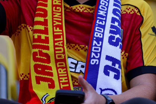 BIALYSTOK 06.08.2026 UEFA LIGA EUROPY 3. RUNDA ELIMINACYJNA SEZON 2026 2027 MECZ: JAGIELLONIA BIALYSTOK - RANGERS FC UEFA EUROPA LEAGUE 2026 27 THIRD QUALIFYING ROUND FIRST LEG MATCH BETWEEN JAGIELLONIA BIALYSTOK (POL) - RANGERS FC (SCO) NZ SZALIK SCARF JAGIELLONIA BIALYSTOK RANGERS FC DETAL SZCZEGOL DETAIL KIBICE SUPPORTERS OF JAGIELLONIA BIALYSTOK Fot. Maciej Gilewski 058sport.pl NEWSPIX.PL --- newspix.pl 