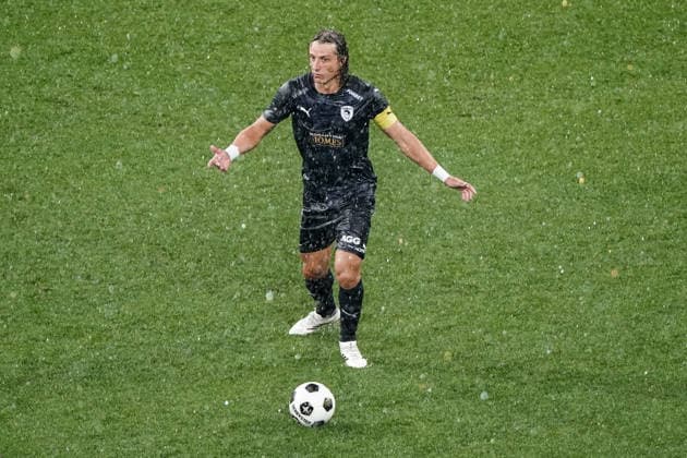 Fussball: Österreich: UEFA Conference League Qualifikation 2026 2027 - 3. Runde, 06.08.2026 - FC Red Bull Salzburg (Österreich) vs. Pafos FC (Zypern) - Red Bull Arena (Wals-Siezenheim, Österreich); David Luiz (Pafos FC) *** Soccer Austria UEFA Conference League Qualifiers 2026–2027, Round 3, August 6, 2026: FC Red Bull Salzburg (Austria) vs. Pafos FC (Cyprus) at Red Bull Arena, Wals-Siezenheim, Austria; David Luiz, Pafos FC Copyright: xLUKAxKOLANOVICx