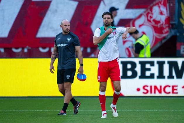 ENSCHEDE , 06 08-2026 , Stadium Grolsch Veste , season 2026 2027 , UEFA Europa League play-off football , match between FC Twente and FC DAC 1904 , picture shows FC Twente player Robin Propper Twente - DAC 1904  x205488366x Copyright: