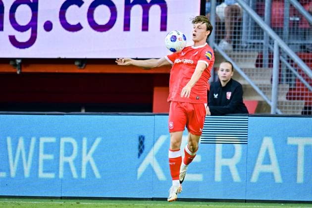 ENSCHEDE , 06Ã08-2026 , Stadium Grolsch Veste , season 2026 2027 , UEFA Europa League play-off football , match between FC Twente and FC DAC 1904 , picture shows FC Twente player Sondre Orjasaeter Twente - DAC 1904  x205489187x Copyright: