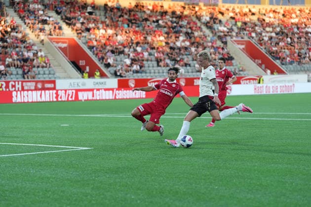 Thun, Switzerland - August 06: Stigur Thordarson (77 Vikingur R.) scores, but no goal after VAR during the UEFA Europa League Qualification match between FC Thun and Vikingur Reykjavik at VISANA Stadion on August 06, 2026 in Thun, Switzerland.  Copyright: xKjetilxWaberx xSPPx Sportspressphoto_SPR201539