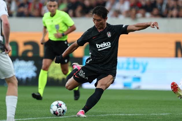 06.August.2026 - SOCCER - 2026 27 UEFA EUROPA LEAGUE, Third Qualifying Round, 1st Leg FC Hradec Kralove vs Besiktas JK Hyeongyu Oh (Besiktas) shoots the ball Hradec Kralove Hradec Kralove, Czech Republic Malsovicka Arena Malsovicka Arena Czech Republic Copyright: xYigitxOermex xPsxImagesxYigitxOermex xPsxImagesx