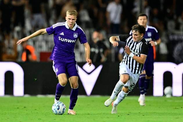 PAOK v RSC Anderlecht - UEFA Europa League THESSALONIKI, GREECE - AUGUST 06 : Antman Oliver forward of RSC Anderlecht and Zafeiris Christos Midfielder of Paok FC during the UEFA Europa League third qualifying round1st leg match between PAOK and RSC Anderlecht on August 6, 2026 in Thessaloniki, Greece, 06 08 2026 Thessaloniki Greece  Copyright: xJanxDexMeuleneirx