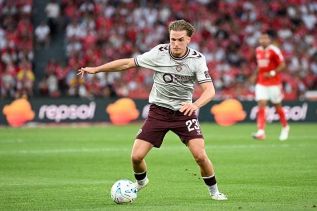 Jordi Altena of Heart of Midlothian Benfica v Hearts, UEFA Europa League, 3rd Qualifying Round, Football, Estadio da Luz, Lisbon, Portugal - 06 Aug 2026Lisbon Estadio da Luz Scotland Portugal  Copyright: xZedxJameson Shutterstockx 17050166au