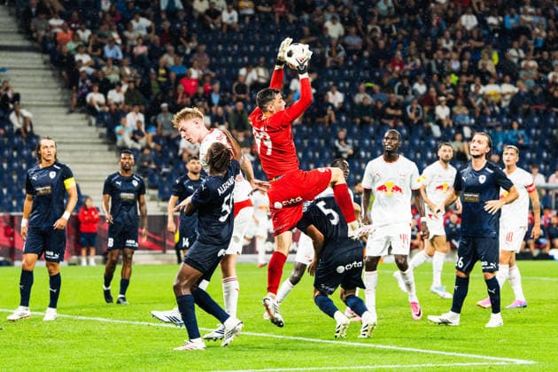 SOCCER - UEFA EL, RBS vs Pafos SALZBURG,AUSTRIA,06.AUG.26 - SOCCER - UEFA Europa League, qualification, Red Bull Salzburg vs Pafos FC. Image shows RadosÅ‚aw Majecki (Pafos).  GEPAxpictures xJulioxArellano