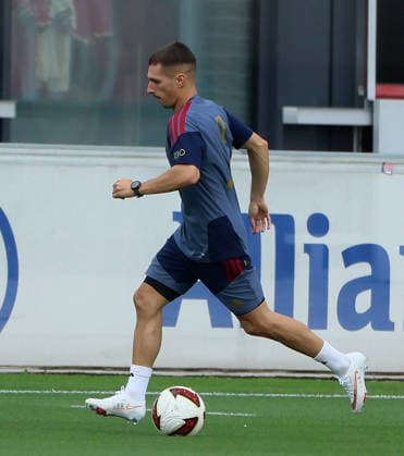 06.08.2026, FC Bayern Muenchen, Training, Saebenerstrasse Muenchen , Fussball, im Bild: Bryan Zaragoza (FC Bayern Muenchen) *** August 6, 2026, FC Bayern Munich, Training, Säbenerstrasse, Munich, Soccer, Sports, Pictured: Bryan Zaragoza, FC Bayern Munich
