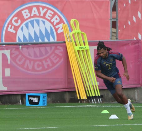 06.08.2026, FC Bayern Muenchen Training, Fussball, im Bild: Serge Gnabry (FC Bayern Muenchen) *** August 6, 2026, FC Bayern Munich Training, Soccer, Sports, Pictured: Serge Gnabry, FC Bayern Munich