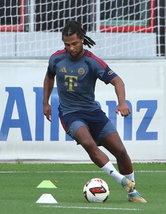 06.08.2026, FC Bayern Muenchen Training, Fussball, im Bild: Serge Gnabry (FC Bayern Muenchen) *** August 6, 2026, FC Bayern Munich Training, Soccer, Sports, Pictured: Serge Gnabry, FC Bayern Munich