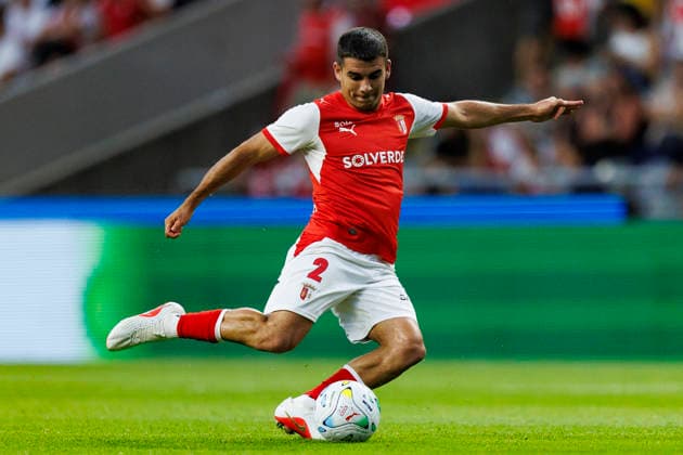 BRAGA, PORTUGAL - AUGUST 06: Victor Gomez of SC Braga in action during the UEFA Conference League 2026 27 Qualifying Round Semi-Final match between SC Braga and FK Dinamo Minsk at Estadio Municipal de Braga on August 06, 2026 in Braga, Portugal. (Photo by Diego Maranhao Eurasia Images) Braga Estadio Municipal de Braga Portugal *** BRAGA, PORTUGAL, AUGUST 6 Victor Gomez of SC Braga in action during the UEFA Conference League 2026–27 Qualifying Round Semifinal match between SC Braga and FK Dinamo Minsk at Estadio Municipal de Braga on August 6, 2026 in Braga, Portugal. Photo by Diego Maranhao, Eurasia Sport Images. Braga, Estadio Municipal de Braga, Portugal Copyright: x x2026xEurasiaxSportxImagesx jp-en-EuSpIm-PED_DIE_Braga_Minsk_06Aug2026_PT093