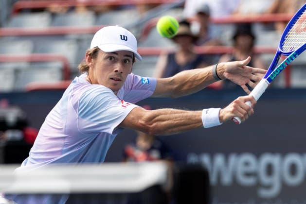 August 6, 2026, Montreal, Quebec, Canada: ALEX DE MINAUR (3) from Australia backhand in match against Cameron Norrie from Great Britain in third round at Canadian Open at IGA stadium in Montreal, Quebec, Canada on 2026-08-06 Montreal Canada - ZUMAl189 20260806_zsp_l189_066 Copyright: xYannickxLegarex
