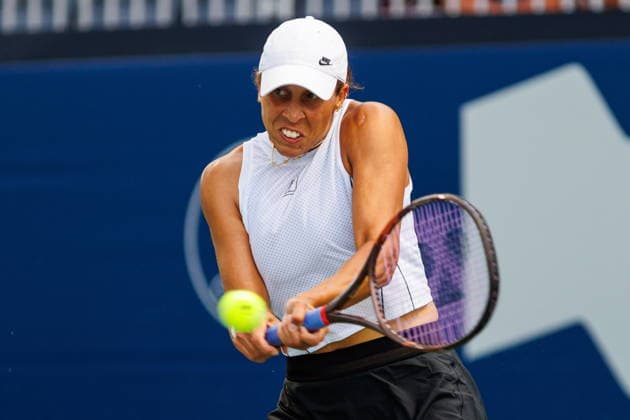 August 6, 2026, Toronto, On, Canada: Madison Keys of the United States returns the ball against Marta Kostyuk of Ukraine during National Bank Open tennis action in Toronto, on Thursday, Aug. 6, 2026. Canada News - August 6, 2026  - ZUMAc35_ 20260806_zaf_c35_060 Copyright: xKeitoxNewmanx