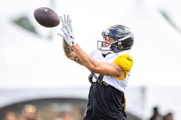 August 6, 2026, Latrobe, Pennsylvania, USA: Pittsburgh Steelers wide receiver ROMAN WILSON (14) catches a pass during the Pittsburgh Steelers Training Camp in Latrobe, Pennsylvania. Latrobe USA - ZUMAg257 20260806_zsp_g257_030 Copyright: xBrentxGudenschwagerx