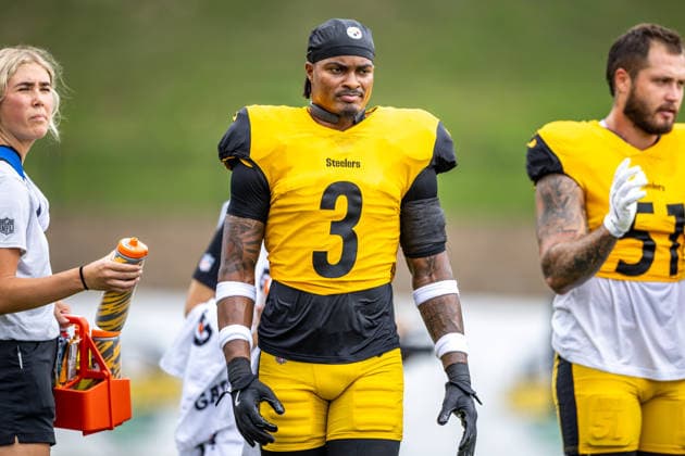 August 6, 2026, Latrobe, Pennsylvania, USA: Pittsburgh Steelers safety JAQUAN BRISKER (3) during the Pittsburgh Steelers Training Camp in Latrobe, Pennsylvania. NFL, American Football Herren, USA 2026: Pittsburgh Steelers Training Camp  - ZUMAg257 20260806_zsp_g257_028 Copyright: xBrentxGudenschwagerx